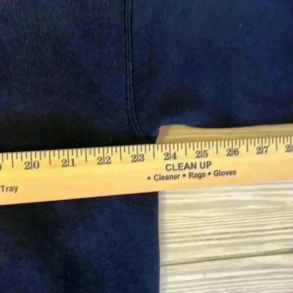 90’s Little Brownie Crewneck - Picture 4 of 5